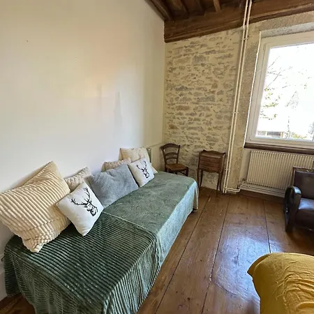 Superbe Maison En Pierre 펜션 Sault-Brenaz